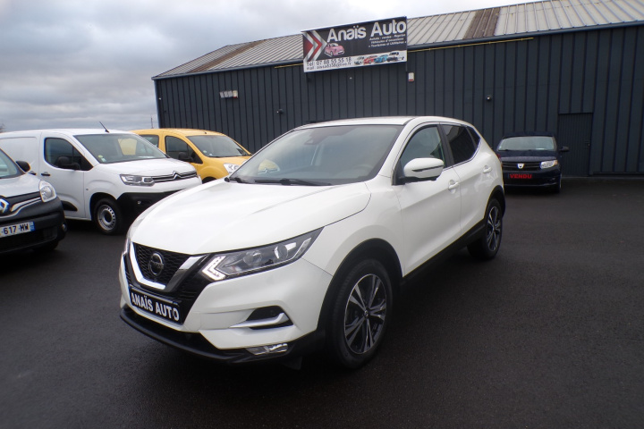 NISSAN QASHQAI 2019