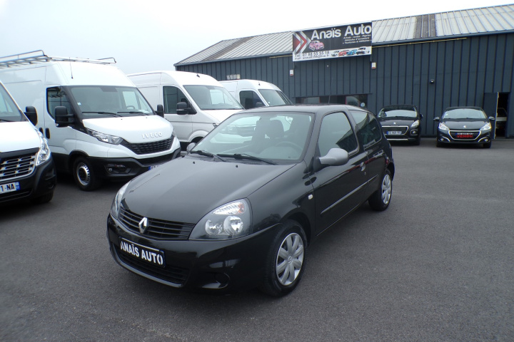 RENAULT CLIO CAMPUS
