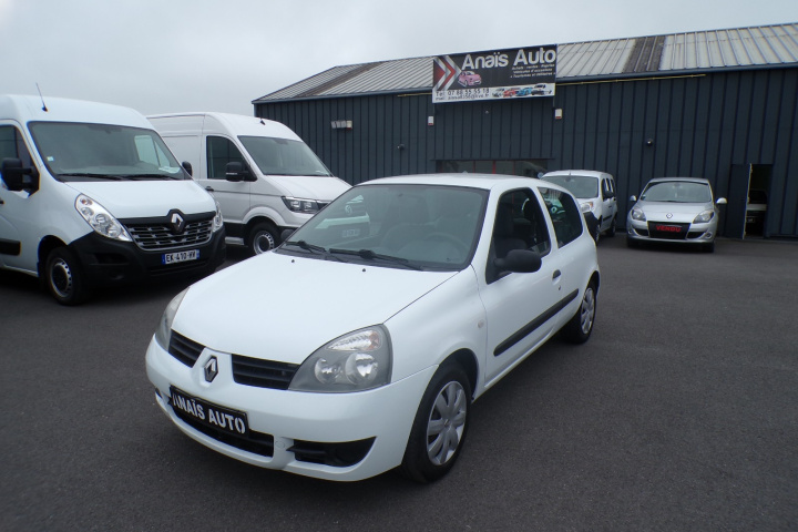 RENAULT CLIO CAMPUS