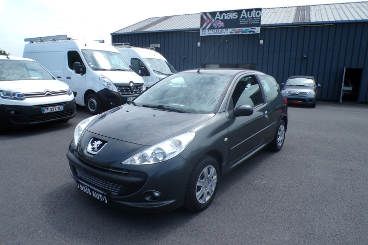 PEUGEOT 206+